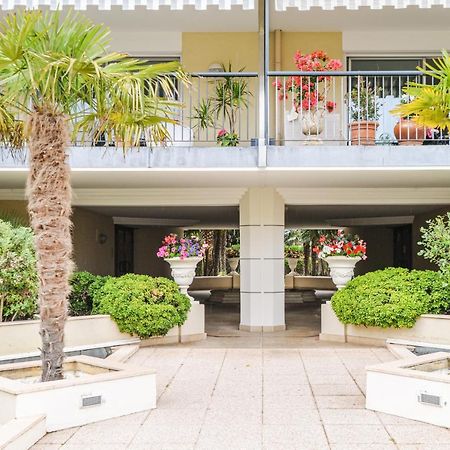 Le Lido - Piscine, Proche Plage Кан сюр Мер Екстериор снимка